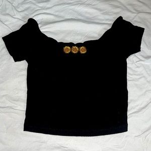Small Black Sunflower Embroidery Crop Top